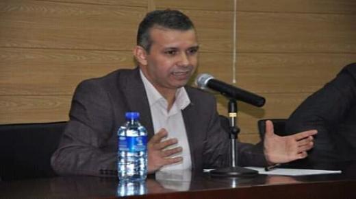 ” احمد بن صبان ” الإعلامي الوقور الهادئ يكرم في مسقط رأسه بمستغانم