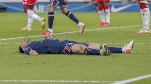 باريس سان جيرمان يعلن إصابة ميسي بفيروس كورونا..