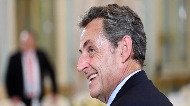 التورط في مؤامرة إجرامية .. اتهام خطير يوجّه إلى وزير الداخلية الفرنسي في عهد ساركوزي..