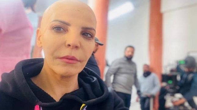 لهذا السبب ..لطيفة أحرار حليقة الرأس..