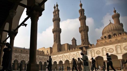 مصر.. مفتي الجمهورية يكشف الحالة التي يكون فيها الطلاق باطلا..