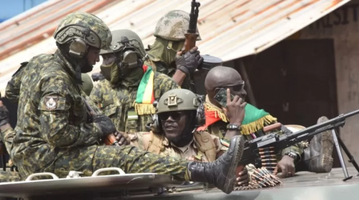 موجة انقلابات تعصف بإفريقيا والصراع الروسي الفرنسي يؤججها..