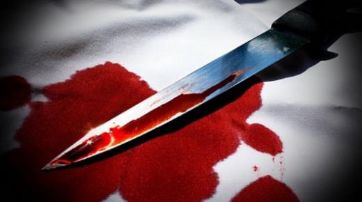 أب يطعن ابنته ذات السبعة سنوات حتى الموت ويحاول الانتحار..