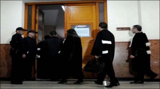 غرفة جرائم الأموال تصدر أحكاما ب 13 سنة ونصف حبسا لـ9 متهمين ضمنهم 3 جنود و4 دركيين