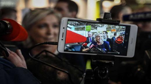 بسبب داعش إحالة اليمينية المتطرفة مارين لوبان على القضاء