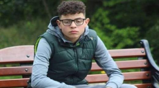 “فيديو” بكلمات جد مؤثرة وحزينة أم مغربية تودع جثمان إبنها الذي لقي مصرعه في طريقه إلى المسجد في ظروف غامضة