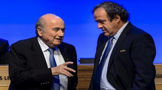 بسبب تهم فساد الشرطة الفرنسية تلقي القبض على ميشيل بلاتيني