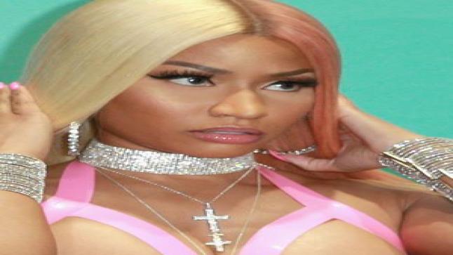 مغنية الراب الأمريكية نيكي ميناج تُشغِل مواقع التواصل مع إعلان حفلها في بلاد الحرمين الشريفين