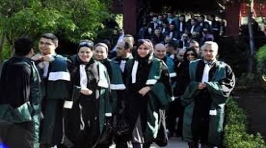 عصابة اجرامية تهاجم قاضية ونائب وكيل الملك بالأسلحة