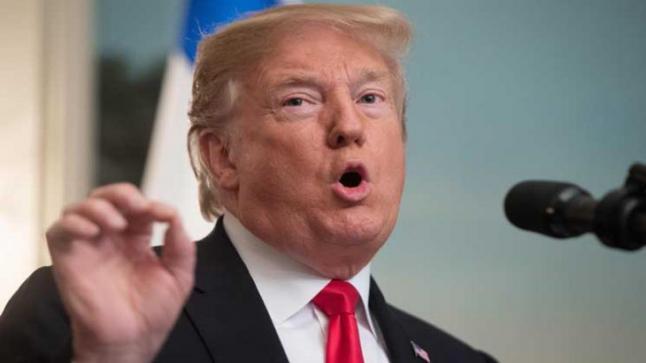 دولاند ترامب يشتكي : الإعلام الأمريكي يعامل “الكلب” أفضل مني