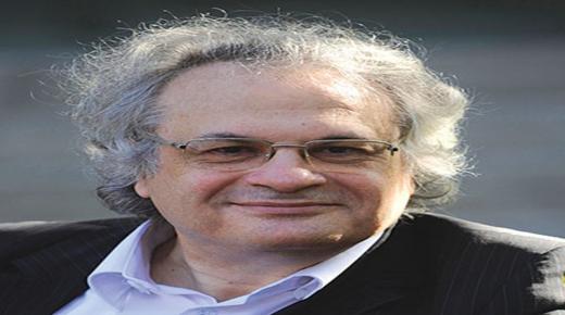 أمين معلوف .. كَتَب للغرب عن الشرق وسحره