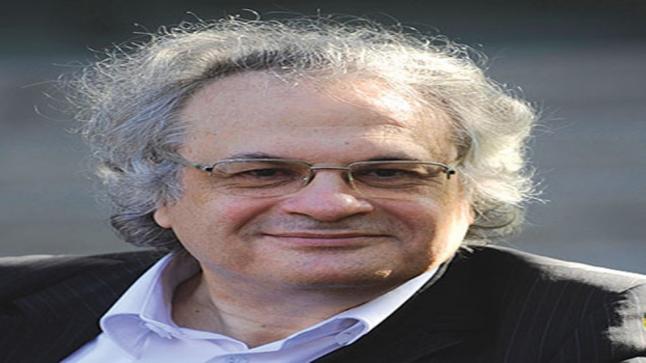 أمين معلوف .. كَتَب للغرب عن الشرق وسحره