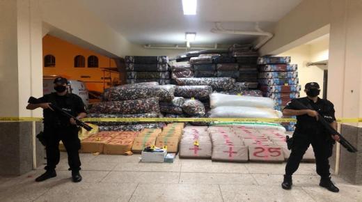 صيد ثمين..بمساعدة “الديستي”.. الأمن يحجز 7 أطنان من الشيرا..