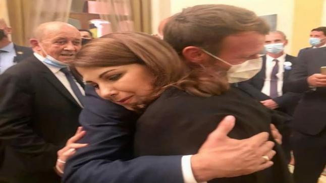 الرئيس الفرنسي ماكرون يبكي في أحضان الفنانة الكبيرة ماجدة الرومي..