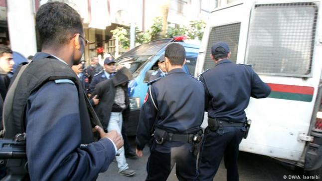 الشرطة القضائية تحقق مع أمنيين من أجل الارتشاء للتستر على خيانة زوجية.. ‎