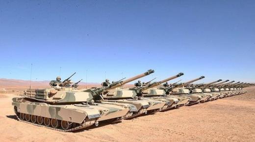 فيسبوكيون يشيدون بـ”عملية الكركرات” ويطالبون بدعم الجيش الملكي..