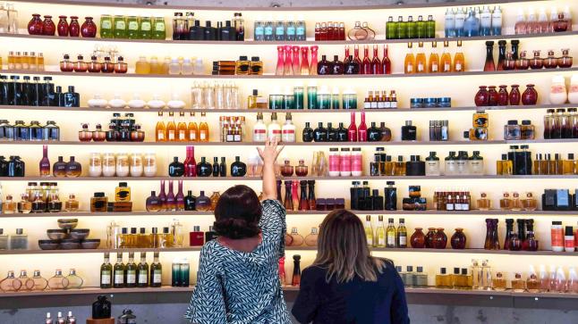 زخم صناعة مستحضرات التجميل يحفز الاقتصاد المغربي..