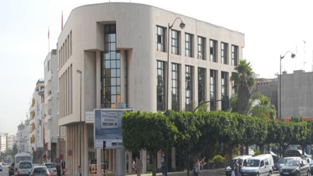 مدير المحافظة العقارية يُصدر تعليمات صارمة بمنع تسليم أي معلومات تتعلق بالممتلكات العقارية للمغاربة المقيمين بالخارج إلى أي جهة أجنبية..