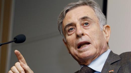 مذكرات نائب الرئيس السوري: الأسد وخامنئي وخاتمي اتفقوا على إطالة الحرب في العراق لإتعاب الأمريكيين..