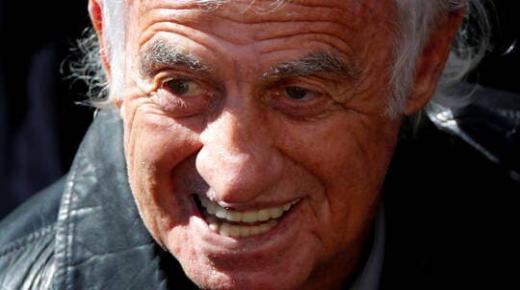 وفاة نجم السينما الفرنسي جان بول بلموندو عن عمر ناهز 89عاما..