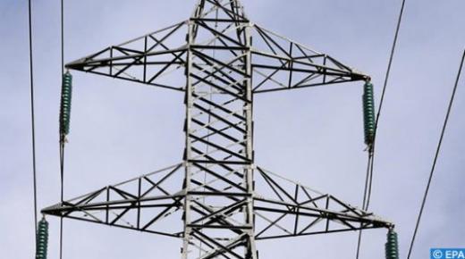  مواطنون يشتكون من “أسلاك كهربائية خطيرة” بالدريوش