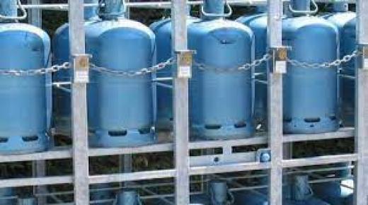 الوزير بايتاس: “الحكومة كتدعم البوطة ب95 درهم والخبزة بدرهم”