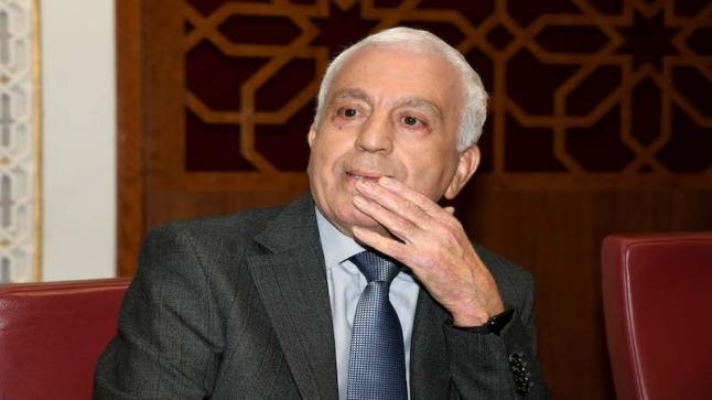 العودة بالشعر إلى نبعه الفلسفي