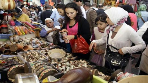 احتفالات عاشوراء تمزج الطقوس الدينية بموروث الذاكرة الشعبية..