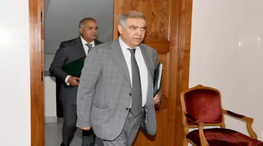وزارة الداخلية تعد صيغة محينة لتصميمها المديري للا تمركز الإداري
