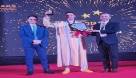 تتويج مدرس مغربي بجائزة “أفضل أستاذ في العالم” دورة 2024