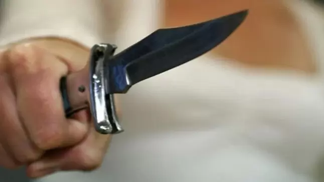 الضرب والجرح باستعمال السلاح الأبيض يورط عشرينياً