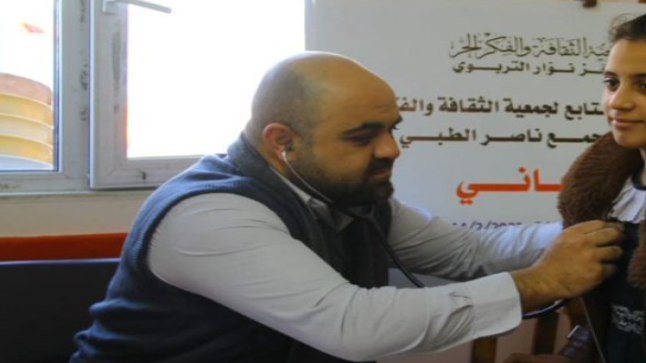 استشهاد الدكتور حمدي النجار ملتحقا بأطفاله الشهداء الـ9 الذين أبادهم الإحتلال الصهيوني..