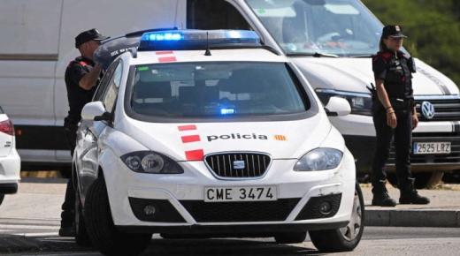 اعتقال مهربين كانوا ينقلون مهاجرين جزائريين وسوريين الى اسبانيا