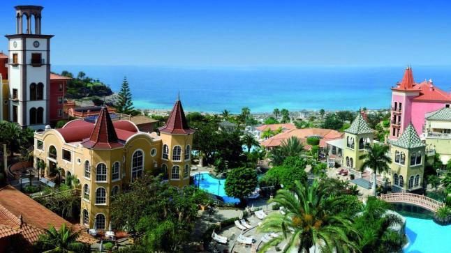 مغاربة يفضلون قضاء العيد بإسبانيا..