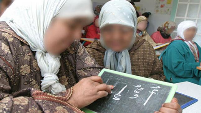 أزيد من137 ألف مستفيد من برنامج محو الأمية بالعالم القروي برسم موسم 2022-2023￼