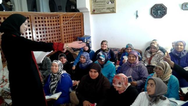 معدّل الأمية يصل إلى 21 % في الدول العربية.. الذكور في حدود 14,6 في المئة، والإناث في حدود 25,9 في المئة