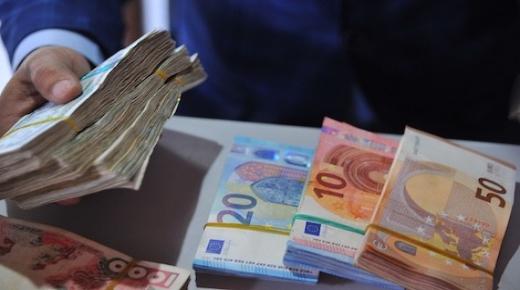 مكتب الصرف يرفع من السقف الإجمالي لمخصصة السياحة إلى 200 ألف درهم