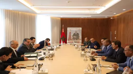 التوقيع على اتفاق بين الحكومة والمركزيات النقابيّة الأكثر تمثيلية يهم تحسين دخل رجال ونساء التعليم ب1500 درهم شهريا ￼