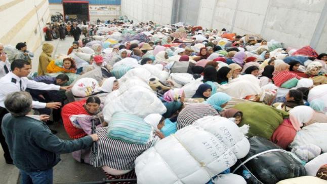 خطير.. تقرير أسود يسجل سوء معاملة الأمن والجمارك لنساء التهريب …