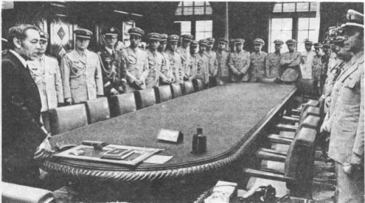 تفاصيل استنطاق الحسن الثاني لأحد انقلابيي الصخيرات ..الإبن يكشف عن حقائق لأول مرة