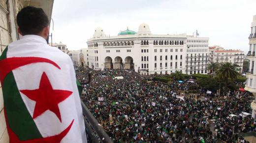 الجزائر: الحراك لم يحقق مطالب المطالبين بالديموقراطية لكنه خلق وعيا تداعياته متواصلة 