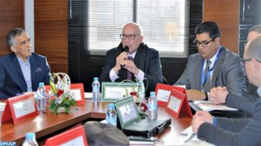 لجنة الحق في الحصول على المعلومات تدعو إلى الحجر على الأخبار الزائفة..