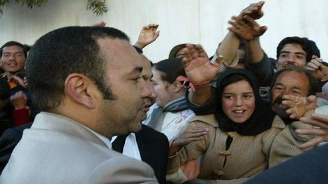 عندما بكى الملك محمد السادس في زيارة إلى مدينة الحسيمة