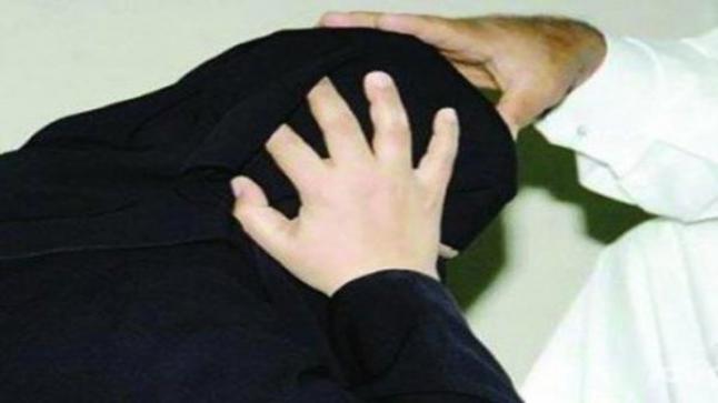 طالبة جامعية تفضح راقيا يستدرج النساء لاغتصابهن تحت غطاء “الرقية الشرعية”..