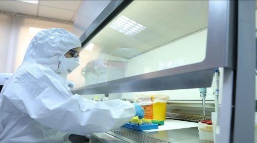 رئيس دولة في الحجر الصحي بسبب وباء كورونا