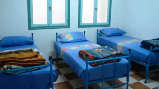 الحكومة تضع اللمسات الأخيرة على مشروع لإعادة هيكلة دور الطالب والطالبة والانتقال من الإيواء إلى الإدماج والتميز..