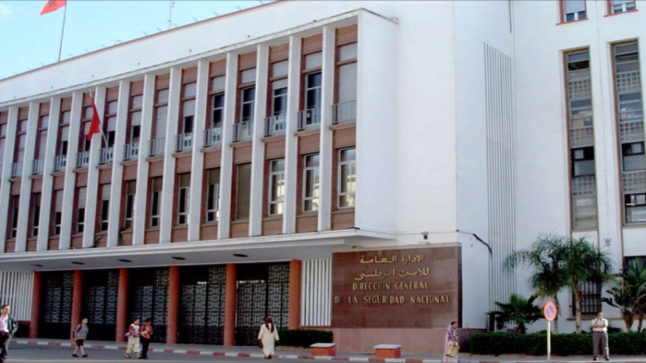 المديرية العامة للأمن الوطني توضح حقيقة انقلاب سيارة أمن على متنها موقوفين خرقوا حالة الطوارئ الصحية ..