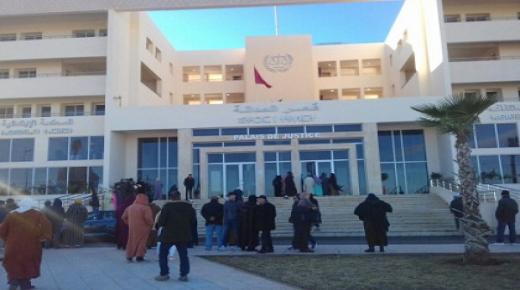 الفضاءات المقابلة لقصر العدالة بوجدة تستهوي حميمية العشاق