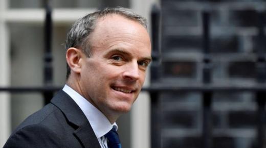  ￼￼￼￼ لهذا السبب ..استقالة نائب رئيس الحكومة البريطاني