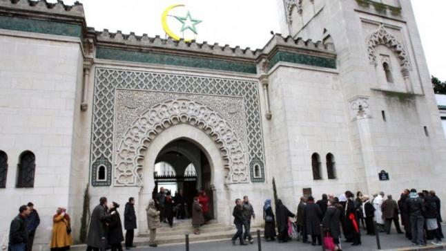 رسميا.. فرنسا تعلن عن أول أيام عيد الفطر